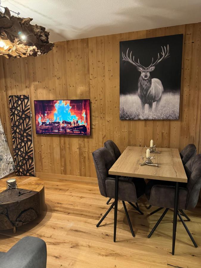 Cocon Au Coeur De Chamonix Avec Parking Gratuit Apartman Kültér fotó