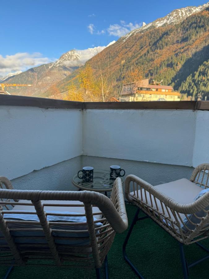 Cocon Au Coeur De Chamonix Avec Parking Gratuit Apartman Kültér fotó