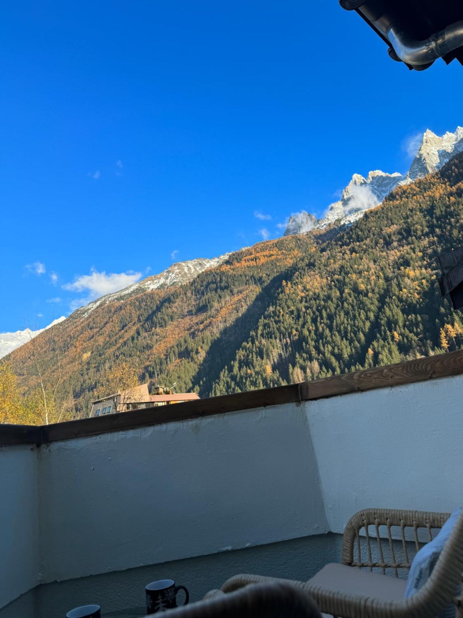 Cocon Au Coeur De Chamonix Avec Parking Gratuit Apartman Kültér fotó